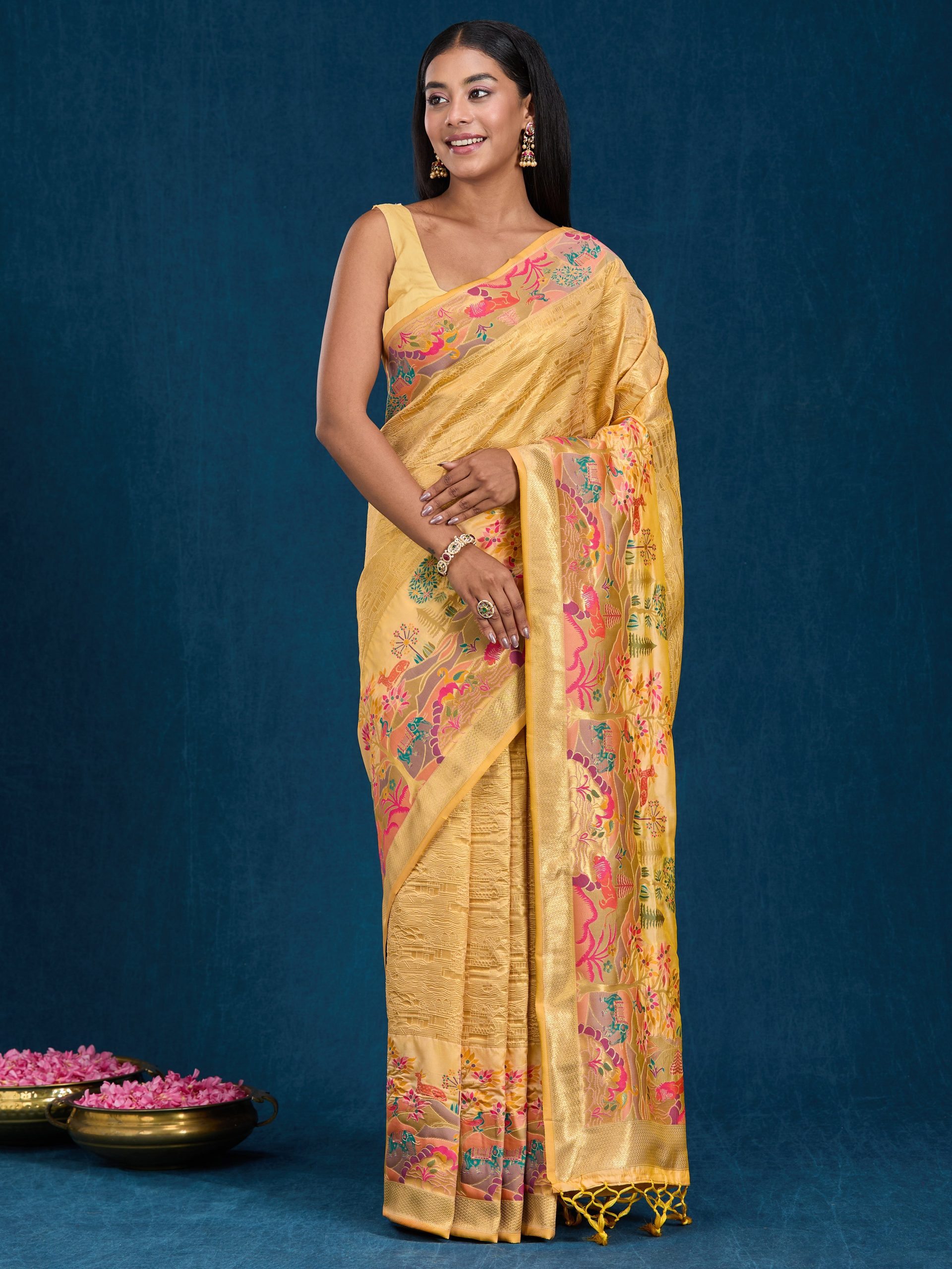 Glimmering Woods – Cream