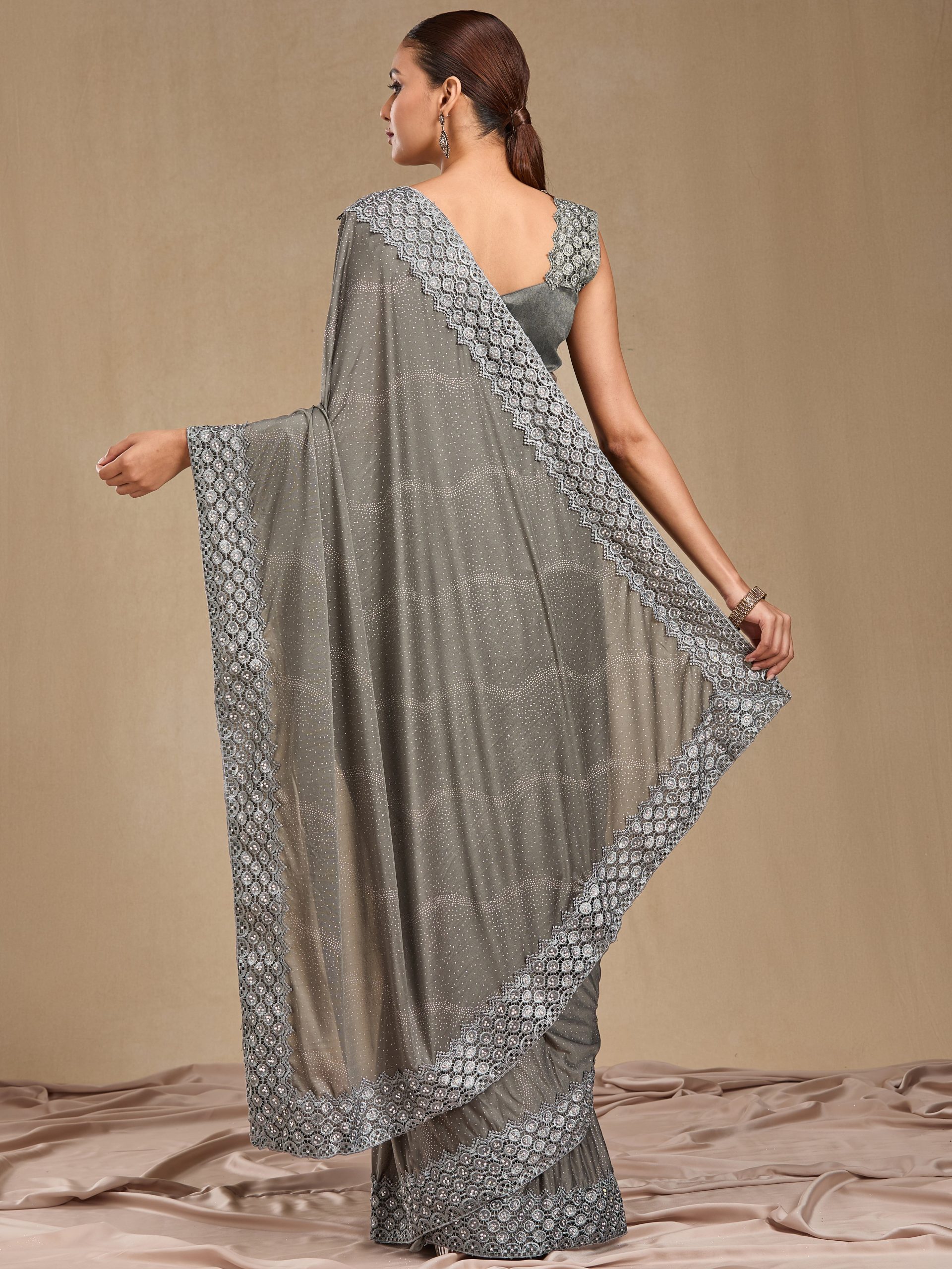 Grapevine - Grey - Image 5