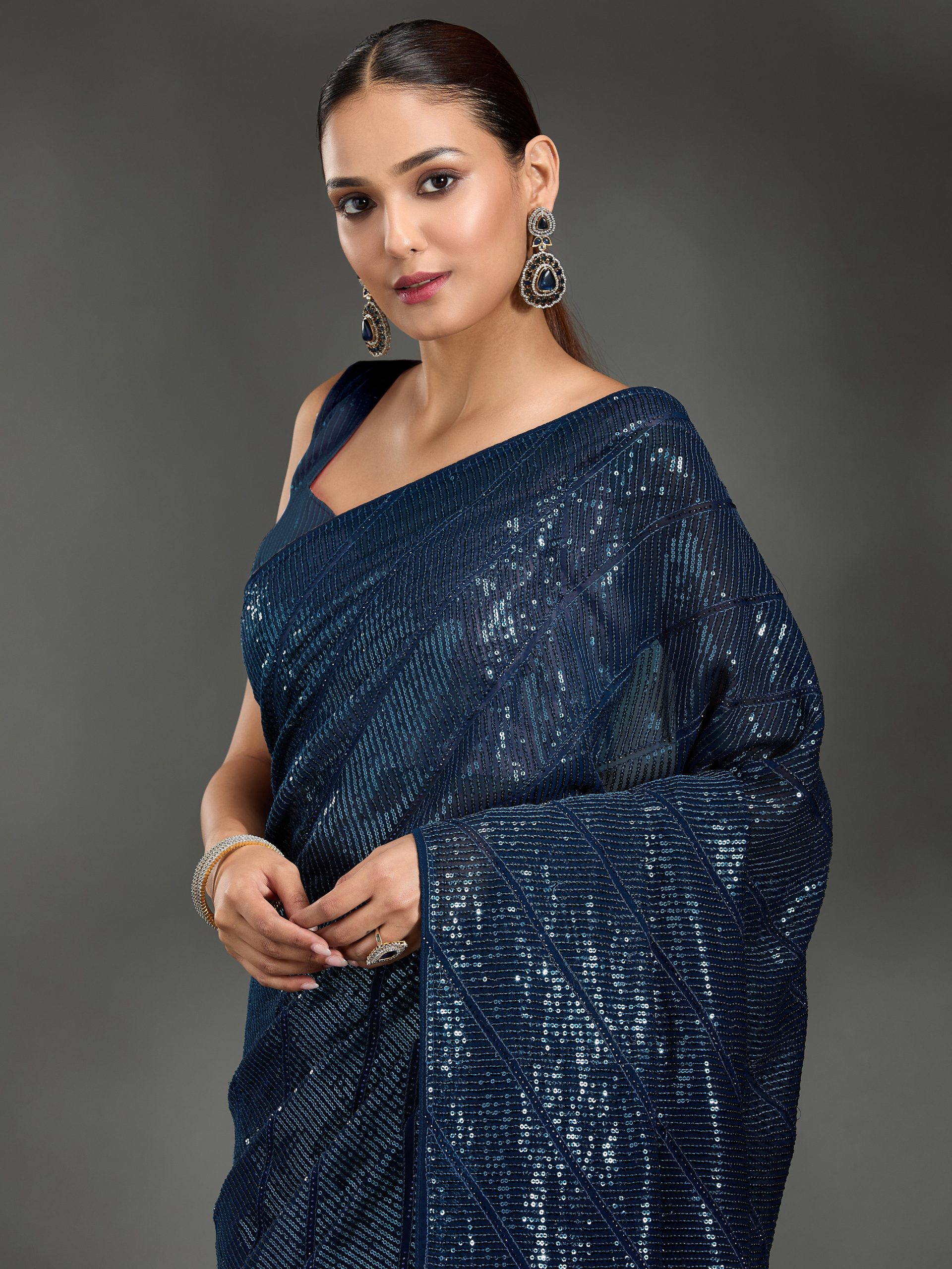 Fabulous Flair - Navy Blue - Image 2